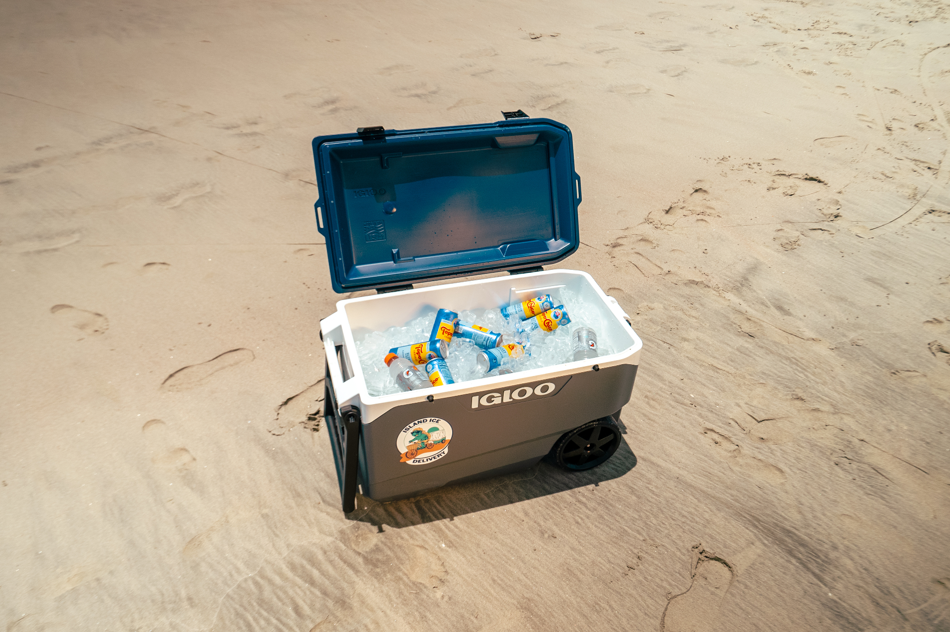 90qt party cooler rental for large groups on Isle of Palms and Sullivan's Island